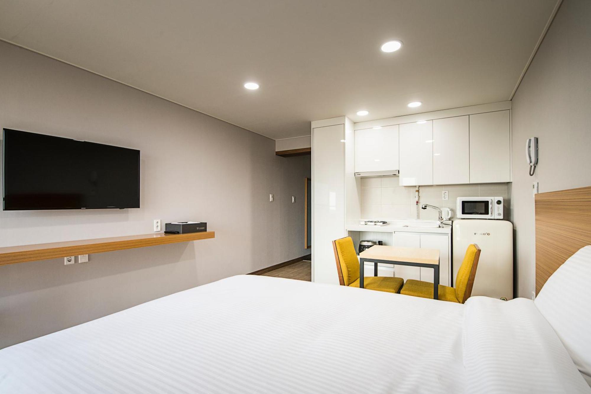 W Ocean Pension Seogwipo Ngoại thất bức ảnh