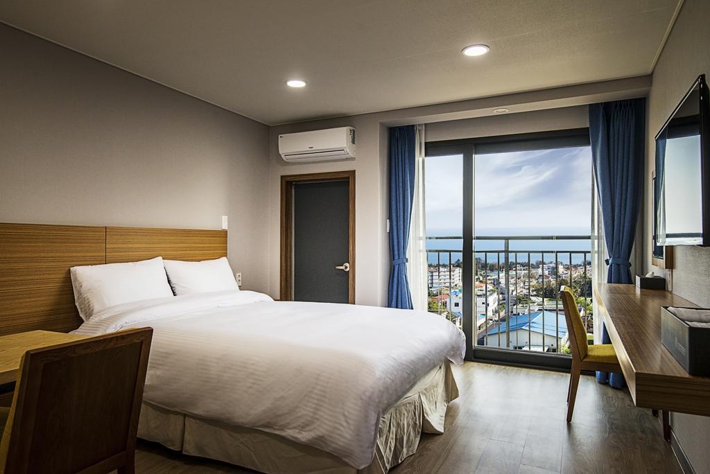 W Ocean Pension Seogwipo Ngoại thất bức ảnh