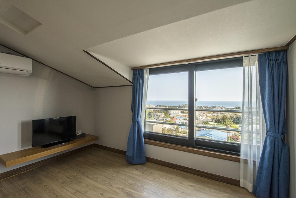 W Ocean Pension Seogwipo Ngoại thất bức ảnh